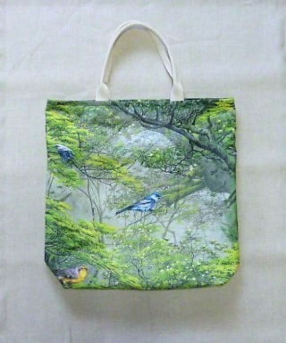 リアル野鳥プリントのトートバッグ 1枚目の画像