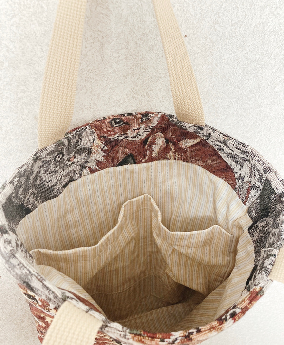 ゴブラン織りのリアル猫ちゃんトートバッグ 3枚目の画像