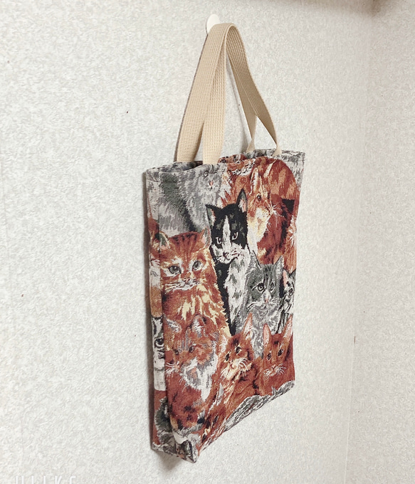 ゴブラン織りのリアル猫ちゃんトートバッグ 2枚目の画像