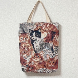 ゴブラン織りのリアル猫ちゃんトートバッグ 1枚目の画像