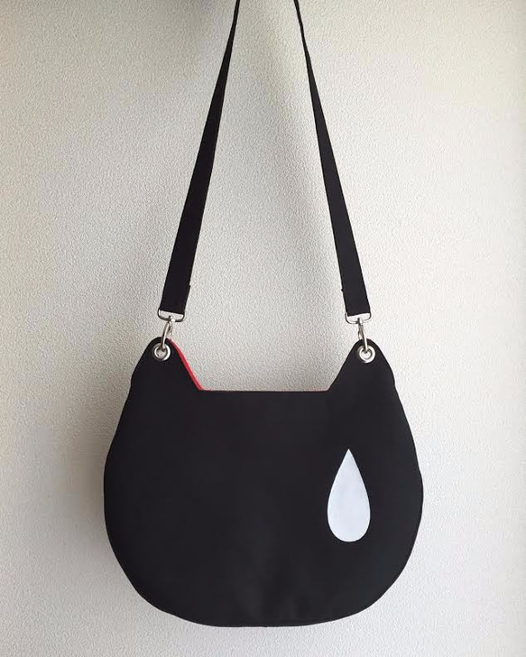 【M様order】nakineko shoulder bag / black 2枚目の画像