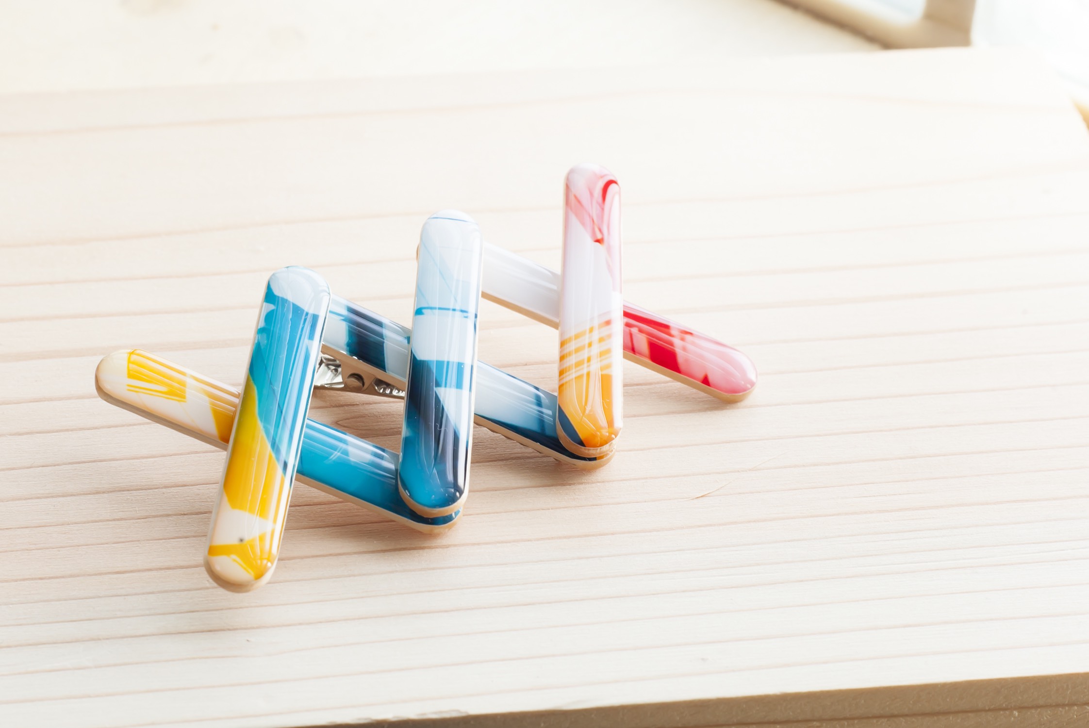 combined brooch【信号機カラー】