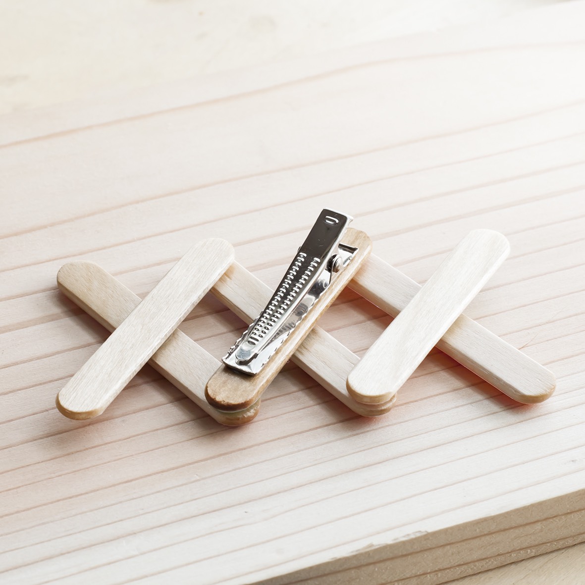 combined brooch【信号機カラー】