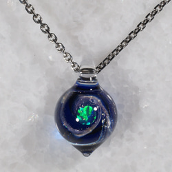 ガラスの小宇宙　クリスタルオパール【YASUDA GLASS 】No1832WE YASUDA GLASSの販売中作品一覧 | ハンドメイド通販・販売のCreema