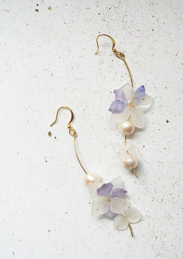 <日本棉珍珠系列>  不對稱垂墜耳環 第1張的照片