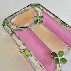 粉紅色×三葉草玻璃組織覆蓋景 第2張的照片
