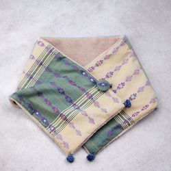 チン族手織り綿とオーガニックコットンファーのマフラー【ブローチ付き】 5枚目の画像