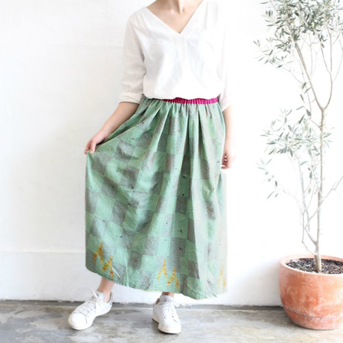 刺繍スカート グレイル Apuweiser-rihe(アプワイザーリッシェ)の