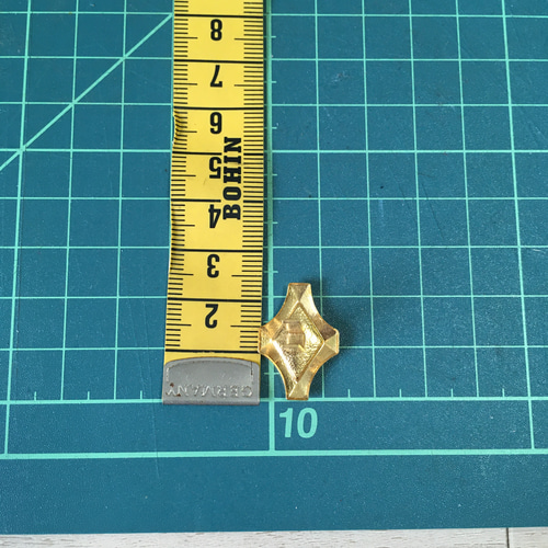 ダイヤ型 パーツ 6個セット ハンドメイド素材 チャーム Twist 通販