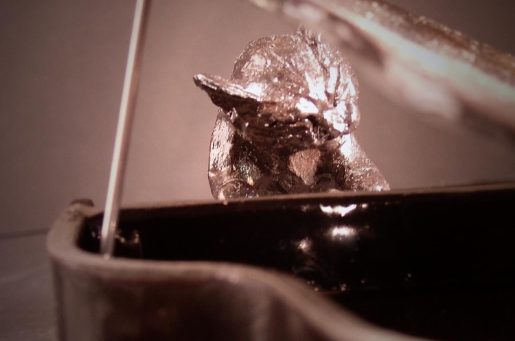 ebony & ivory Ⅲ　”Stain Doll"