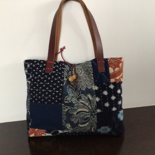 古布 藍染 絣 パッチワーク コロンとしたバック ハンドメイド 良し