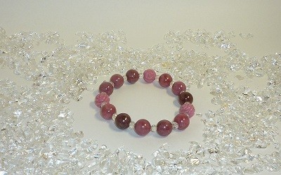 ☆ロードナイト薔薇型と本水晶のブレスレット☆