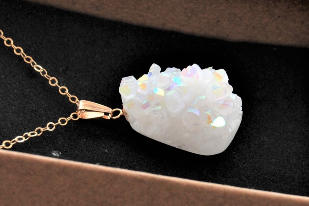 エンジェル・オーラ・クオーツ　14kgfペンダント　（原石A-03）