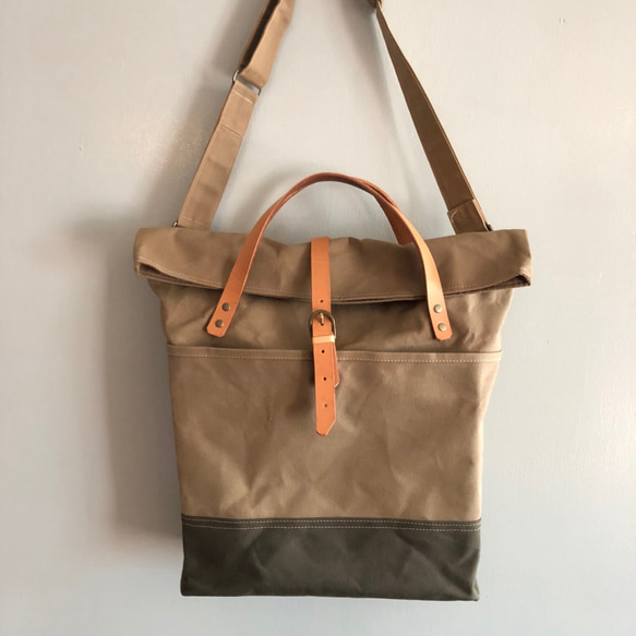 Fold Top Tote 2枚目の画像