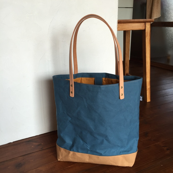 Standard Tote 2 1枚目の画像