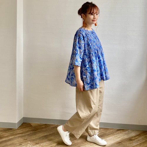 【2枚限定】売れ筋商品|||ブラウス　ブルー　涼しい　ブロックプリント　ハンドメイド　インド綿 着るストレスゼロ】ブラウス インド綿 ブロックプリント 手作り
