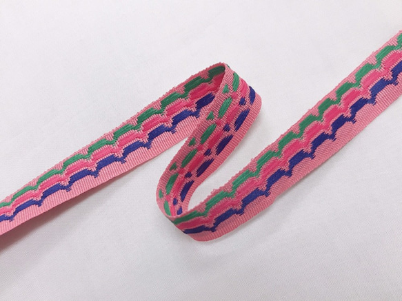 インド製リボンテープ フリル柄刺繍(ピンク) 幅1.3cm （長さ1.5m単位） 3枚目の画像
