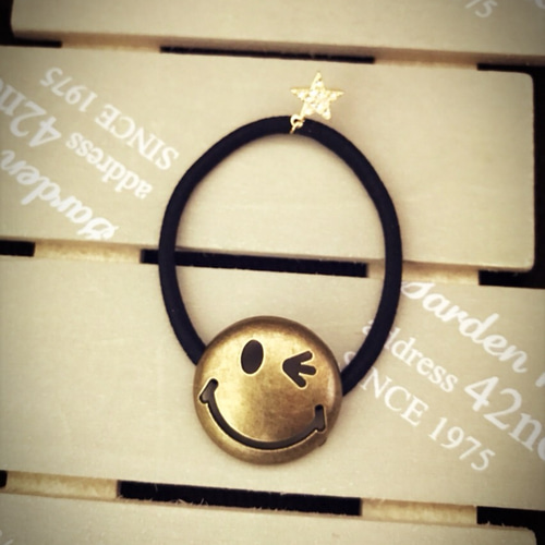 スマイル ニコちゃん キラキラ星のヘアゴム☆ゴールド ヘアゴム  