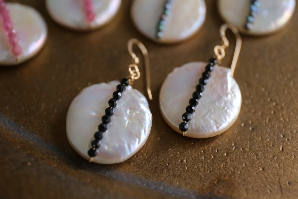 14KGF black spinel　pearl pierce[kgf3387]