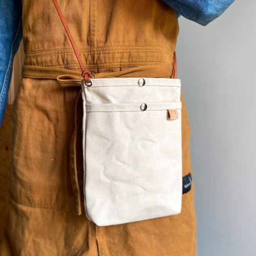 サコッシュ 国産帆布 ホワイト 白 トレッキング サブバッグ