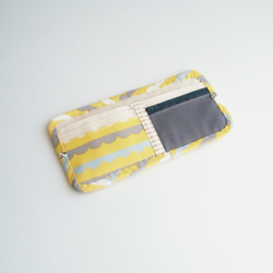 二つ折り財布(フリルボーダー) 2枚目の画像