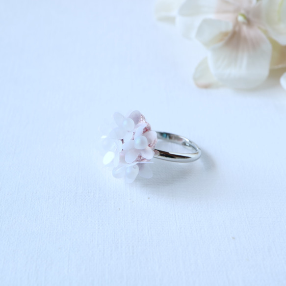 シルクレースとスパンコールの指輪（紫桜） 2枚目の画像