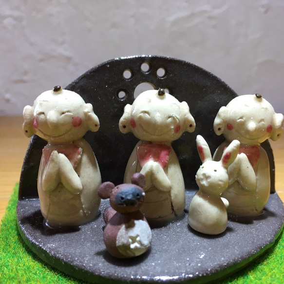 限定7】三地蔵さまと森の仲間たち 陶器 うさぎ タヌキ お地蔵さま 