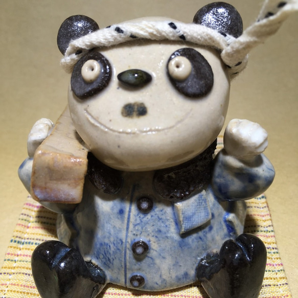 【秋の新作】飯場のパンダ　陶器　パンダ　材木　大工さん　 3枚目の画像