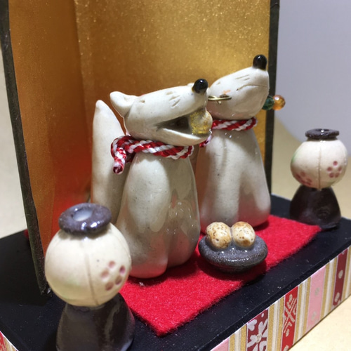 秋の新作（きつねシリーズ①）】キツネのお雛さま（嫁入り） 陶器