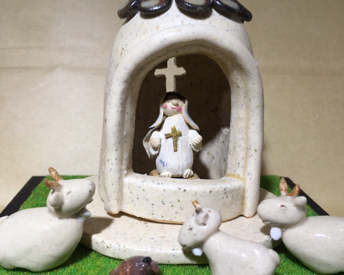 教会の置物 0_44030d46f8061aa689f701ef0aa3