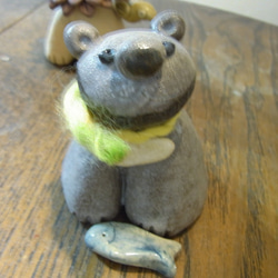 クマの置き物　陶器　 2枚目の画像