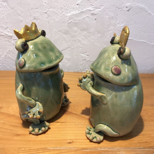 日本最大級 予約受付】カエルの王様＆お姫様 陶器 蛙 かえる カエル その他 彫刻・オブジェ