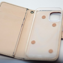【オーダー制作】カラフルな色合いにあなただけのメッセージを刻んだレザー手帳型スマホケース（iPhone14、全機種対応） 7枚目の画像