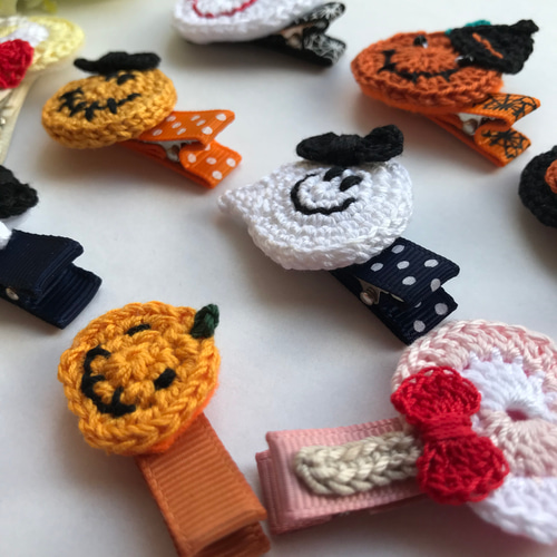 送料込2つセット♬選べるハロウィンのベビーヘアクリップ 雑貨