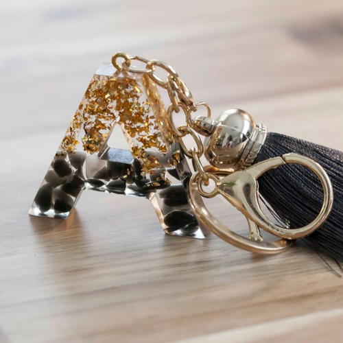 ☆UVレジン☆イニシャルキーホルダー【A】 / アルファベット