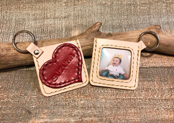 ハート フォトフレーム ♡ レザーハートフォトフレームキーホルダー フォトフレーム・写真立て