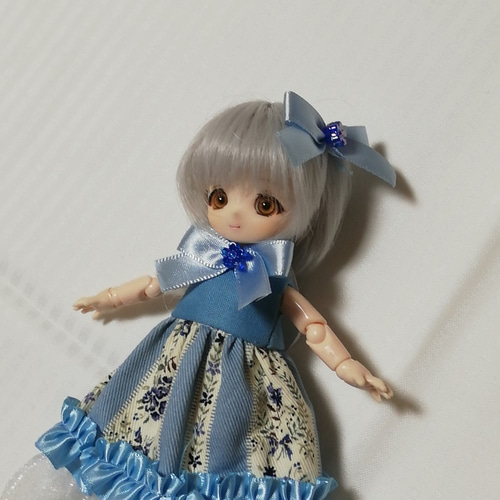 ドール服 オビツ11サイズ 水色花柄ストライプ その他人形 雛市