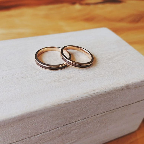 送料込み　屋久杉　特大リング夫婦こけし(刻印入り) 送料込み 屋久杉 特大リング夫婦こけし(刻印入り) 送料込み 屋久