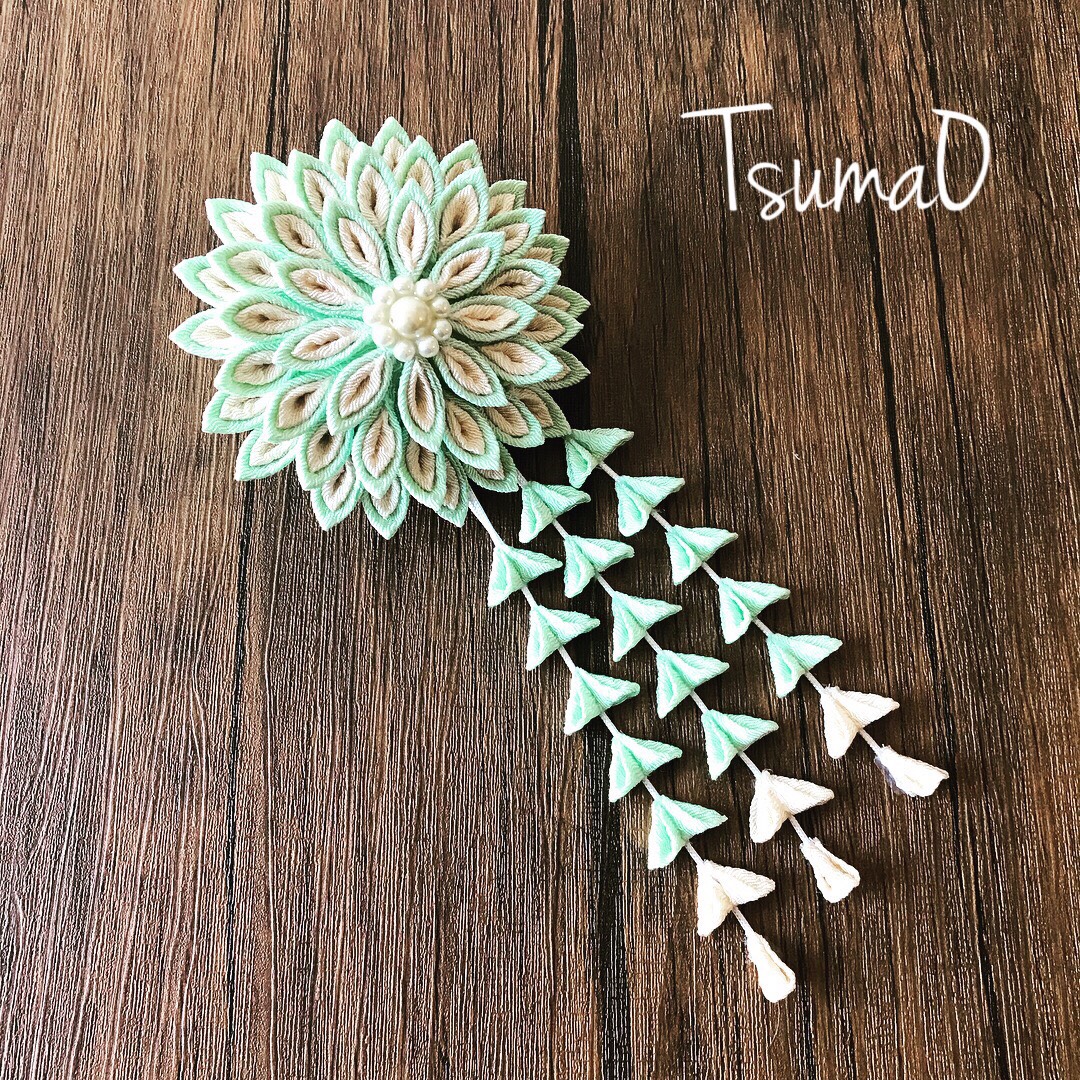 つまみ細工  大菊かんざし        Ω