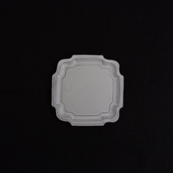 label #1（角皿）9.5cm blanc et noir 2枚目の画像