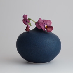 drop#3 lapis (porcelain bud vase) 第1張的照片