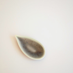 leaf#1 ブルーレイン　(磁器・豆皿) 2枚目の画像
