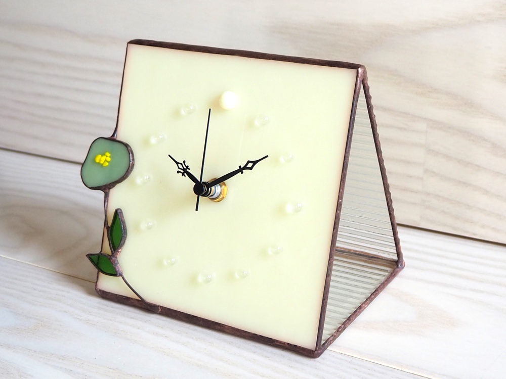 f757-37 ステンドグラスランプ付置き時計