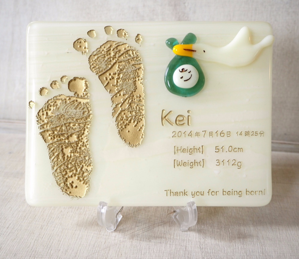 送料無料☆オーダーメイドの手形・足形プレート