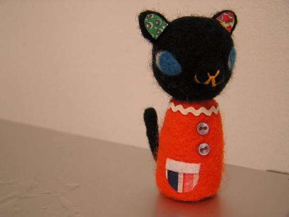黒猫ちゃん　オレンジ 2枚目の画像