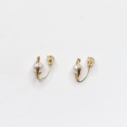 小宇宙珍珠耳勾 My Little World Earrings 第3張的照片