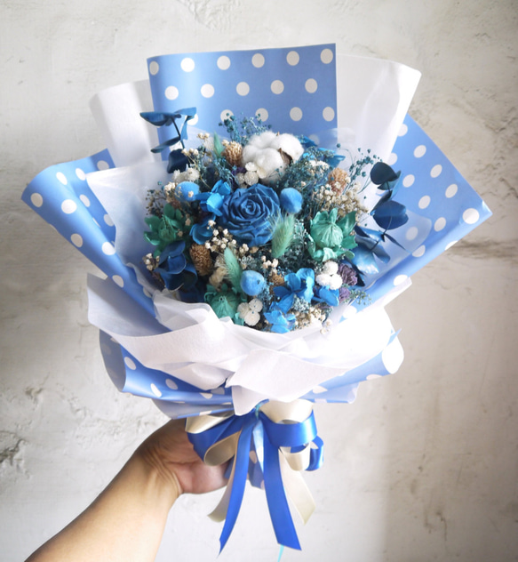 沁夏海洋.悠遊藍色系.乾燥花束.情人節禮物.求婚花束 第3張的照片