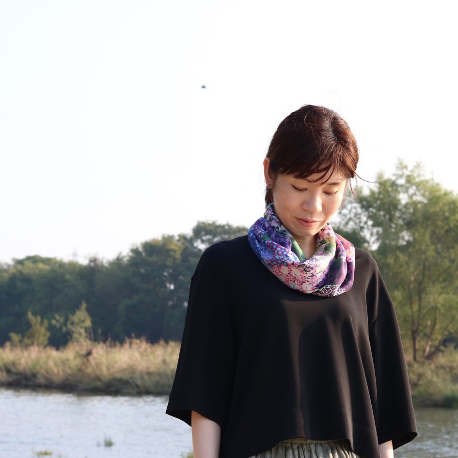 シルクスカーフ【水の器-紫陽花浮かべて】レッドsilkscarf