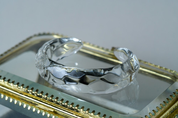 ガラス バングル “ice” Slim  (SS、S、Mサイズ)～溶けない氷シリーズ～ 4枚目の画像