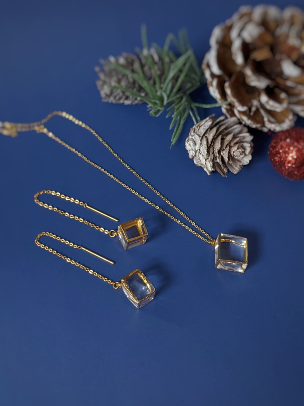 “Cube”-FrameGold-Set ネックレスとピアス（イヤリング）